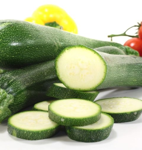 Salata od svežih tikvica