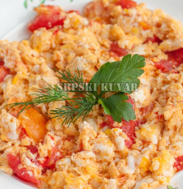 Recept za kajganu sa svežim paprikama